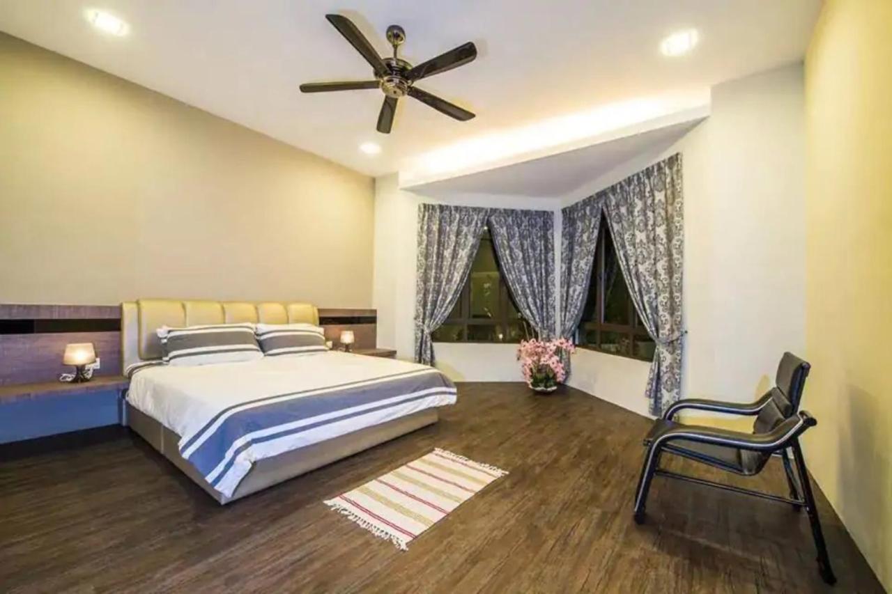 Capital O 90088 Mbp Leisure Resort باتو باهات المظهر الخارجي الصورة